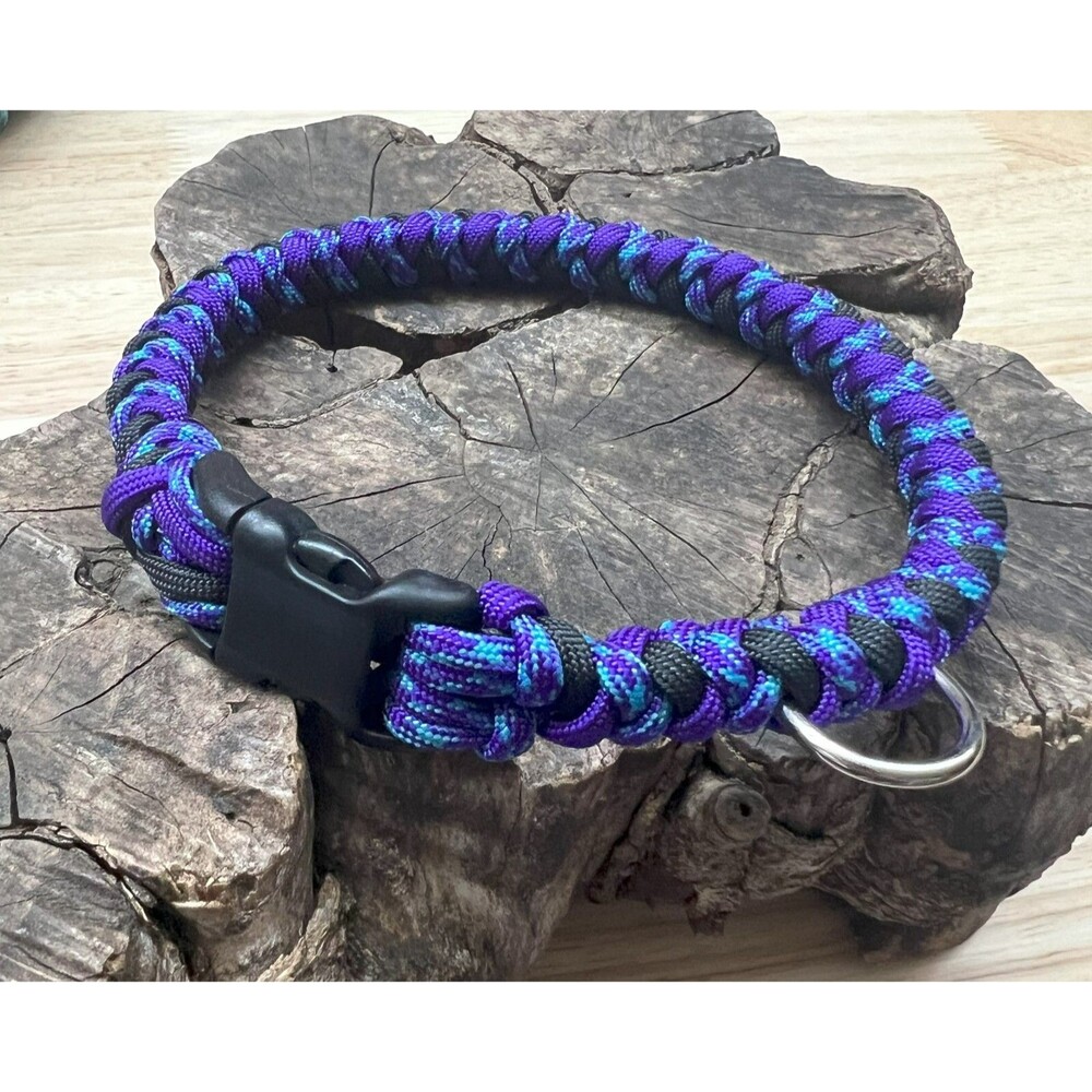Fits 13 in. Neck Size, Thick Round Braid Quick Release Paracord Dog Collar NEW